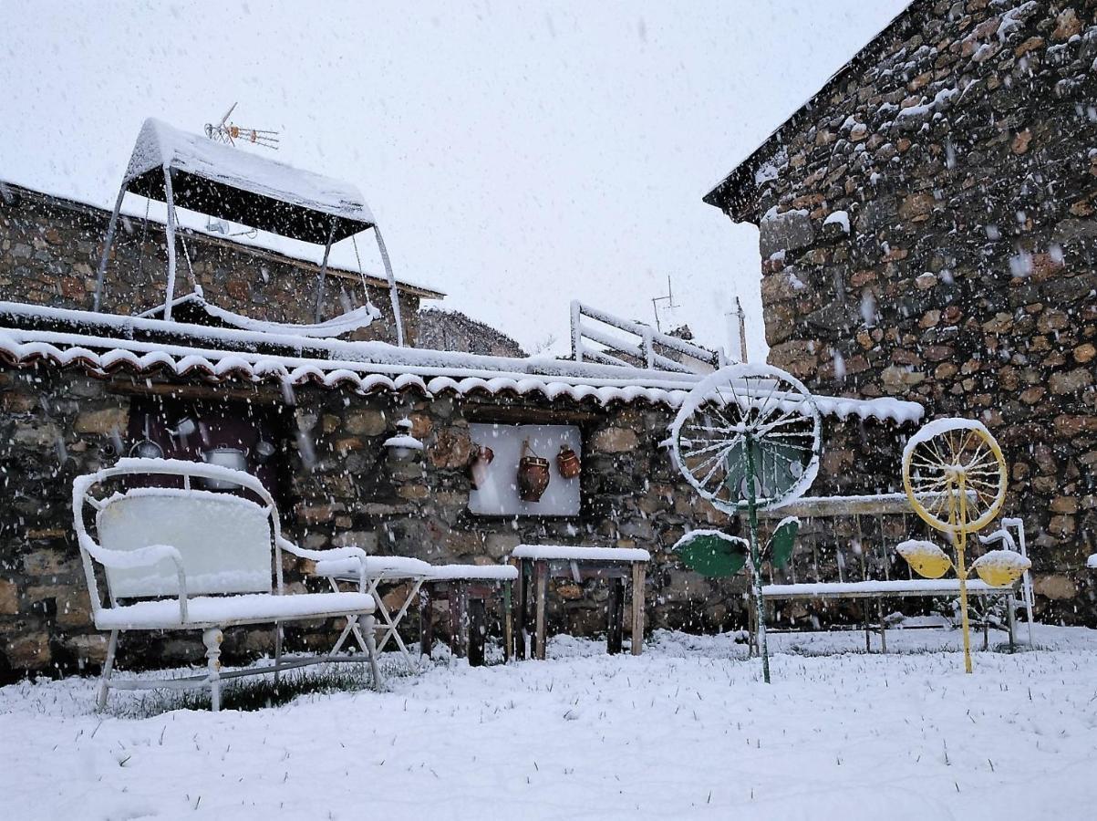 Casas Rurales Entre Babia Y La Luna Villafeliz Exterior foto